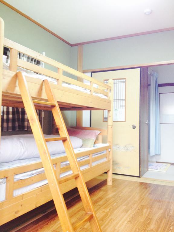 Guest House Wa N Wa Osaka Exterior photo